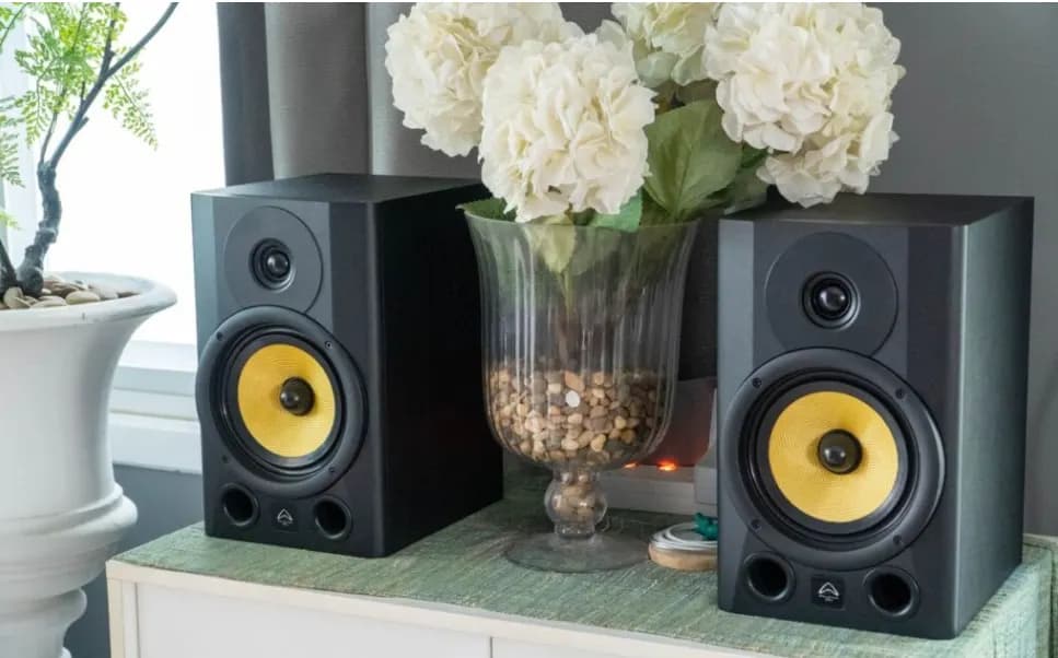 Loa kiểm âm Wharfedale Pro Diamond Studio 5 BT