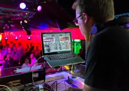 Mobile DJ Tips: How a Solid Plan Makes Every Event Gig Easier