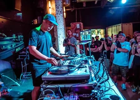 4 SAI LẦM VÀ BÍ QUYẾT ĐỂ VƯỢT QUA KHI VÀO NGHỀ DJ