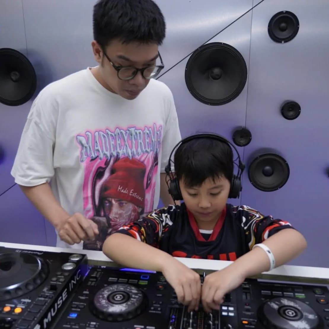 Booth CDJ-3000 + DJM-A9