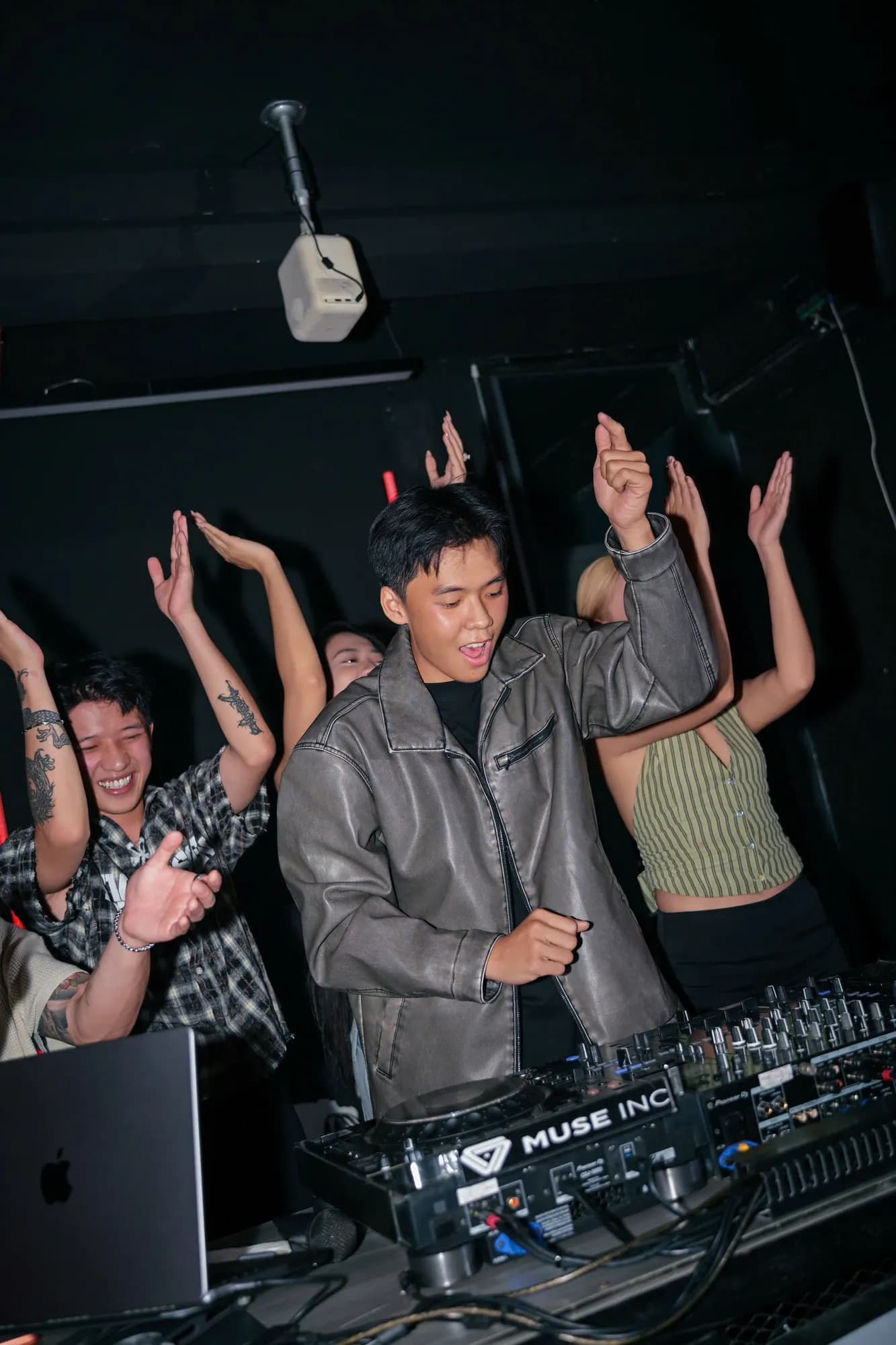 Booth CDJ-3000 + DJM-A9