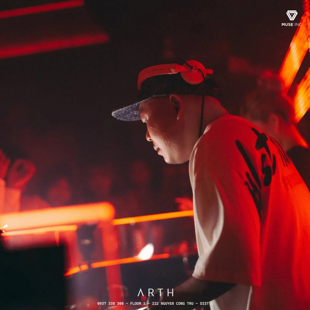 DJ school in Ho Chi Minh City with modern equipment