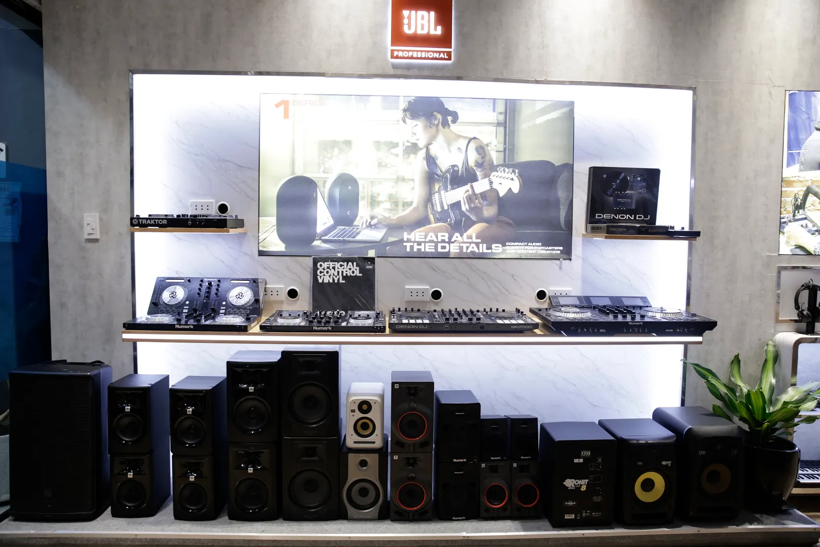 Dịch Vụ Cho Thuê Và Kinh Doanh Thiết Bị DJ Chất Lượng Cao tại Muse INC