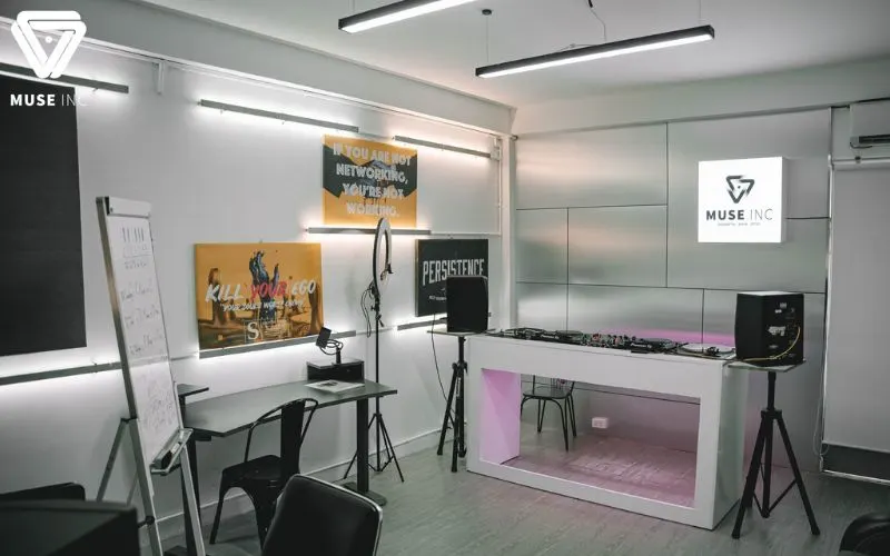 Learning to DJ in a professional environment at Muse Inc