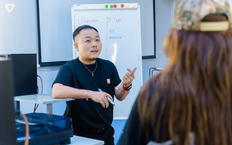 The instructor team at Muse Inc, a leading DJ academy