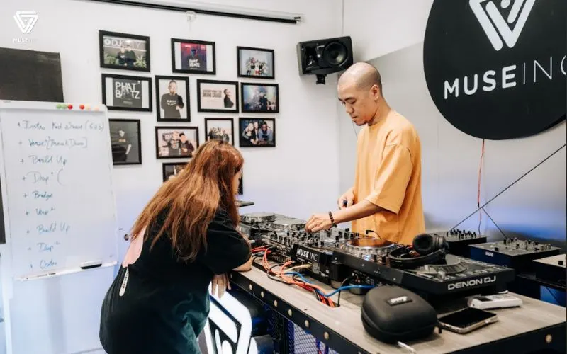 The instructor team at Muse Inc, a leading DJ academy