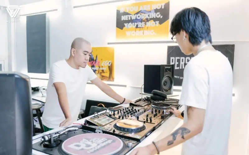 The instructor team at Muse Inc, a leading DJ academy