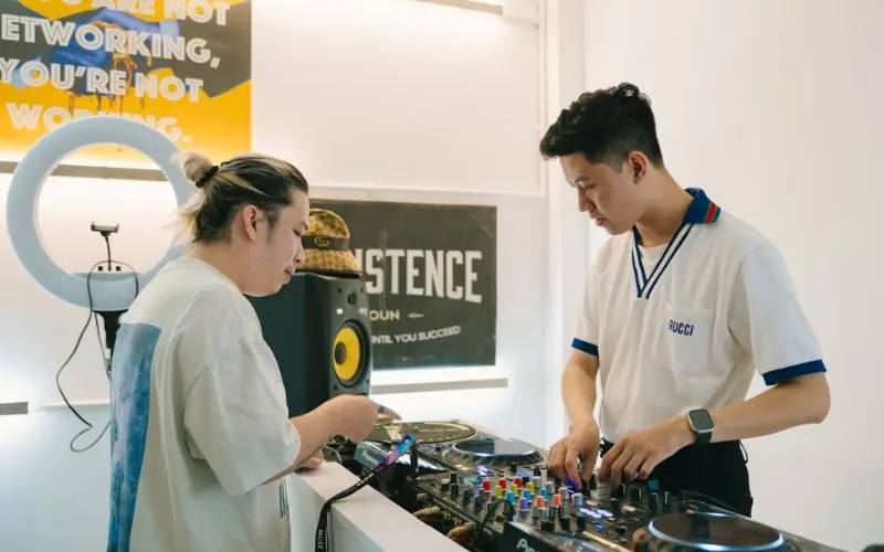 The instructor team at Muse Inc, a leading DJ academy