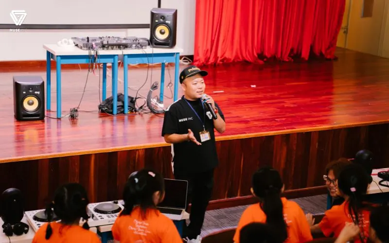 Muse Inc teams up with VAS for a Kid DJ Workshop