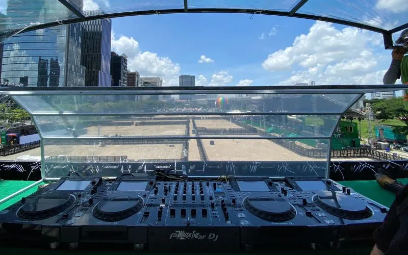Muse Inc at Heineken Refresh Your Music