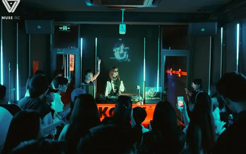 DJ CÓ PHẢI MỘT NGHỀ ĐÁNG THEO ĐUỔI?