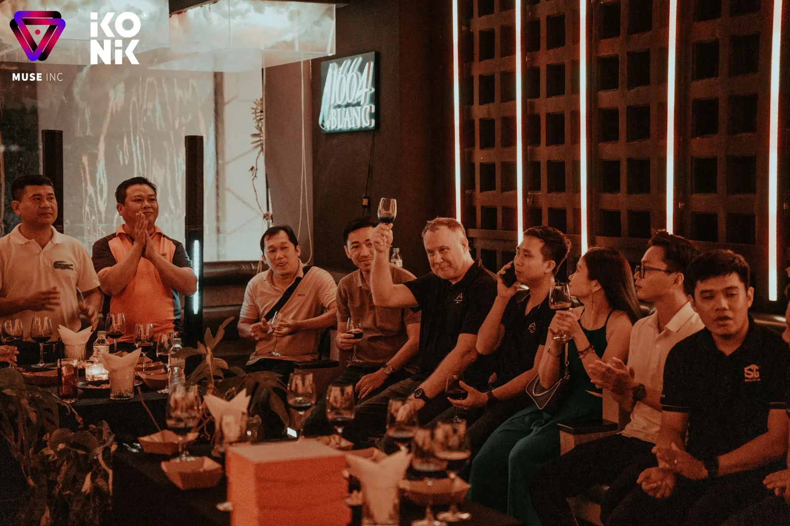 ĐỊA ĐIỂM TỔ CHỨC SỰ KIỆN - IKONIK KITCHEN&BAR