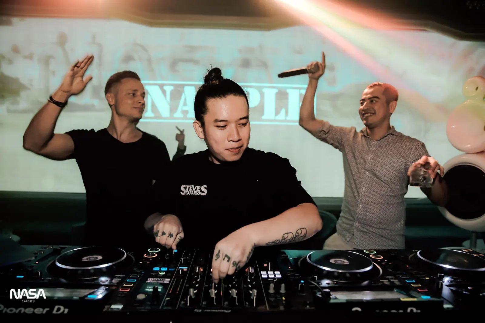 3 reasons to learn to DJ at Muse Inc