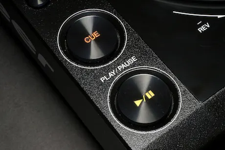 6 CUE buttons on DJ gear