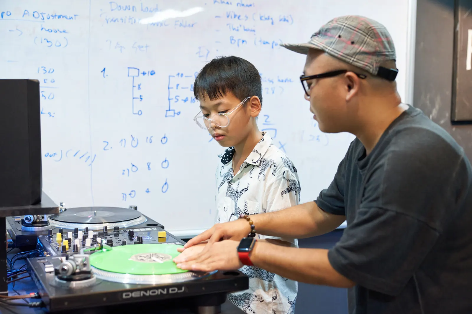 KHÓA HỌC DJ KID - CÙNG MUSE INC CHO CON MỘT MÙA HÈ NĂNG ĐỘNG