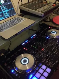 5 easy DJ mixing programs