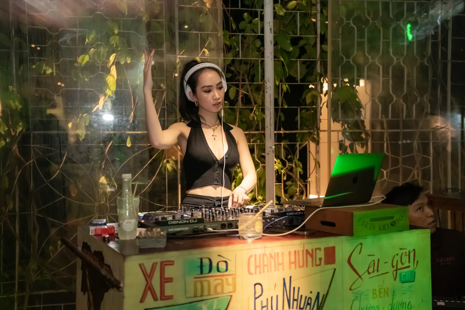 DJ Temmy with the Top 41 of Miss Universe Vietnam at The Myst Dong Khoi Hotel