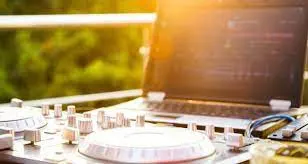 Spleeter, the AI tool that splits a song into stems