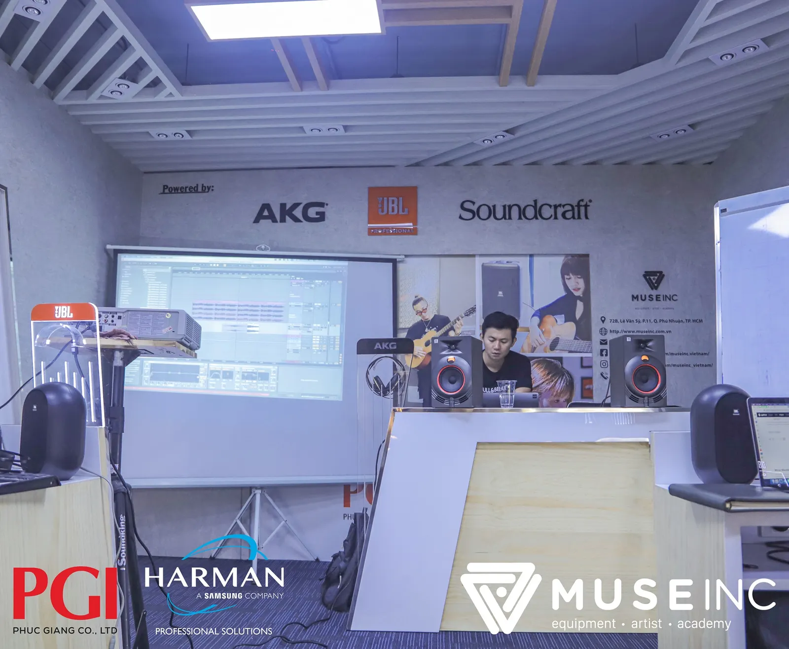 Professional music production course