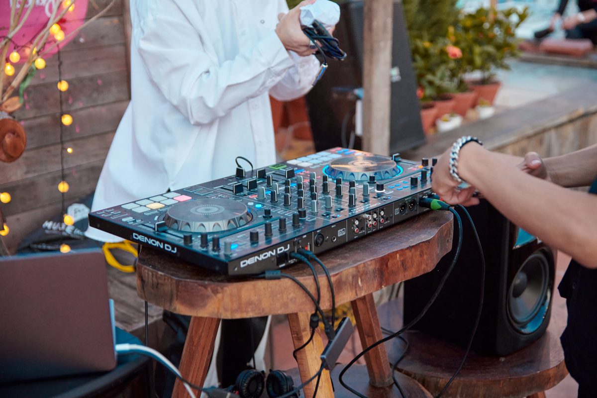 Thiết bị âm thanh - DJ