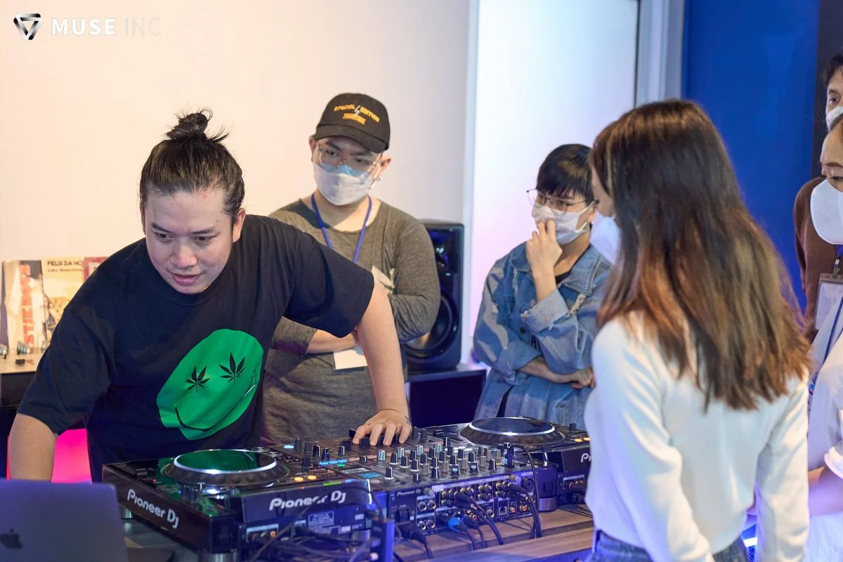 Lớp học DJ ở MUSE