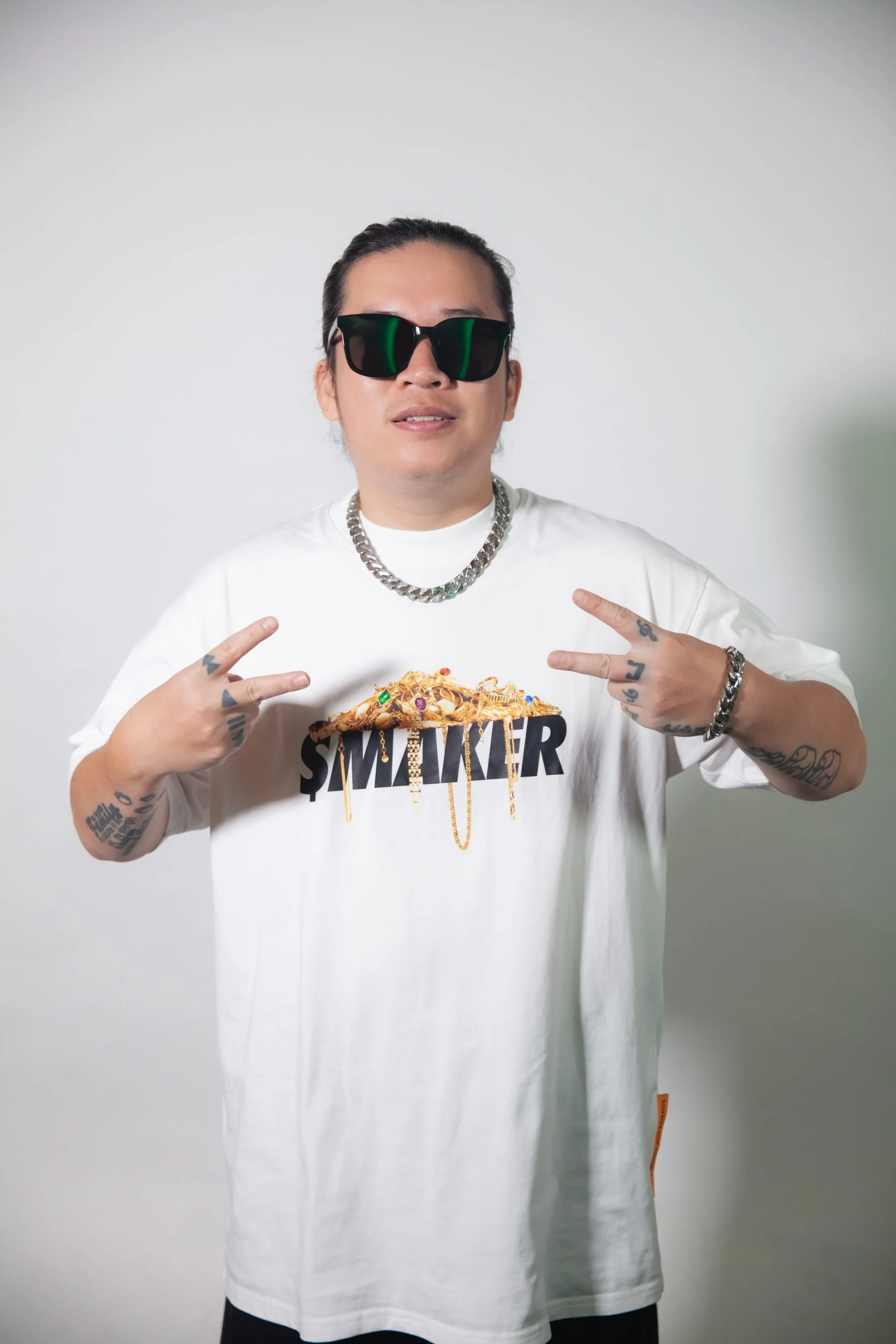 DJ NAPPLE