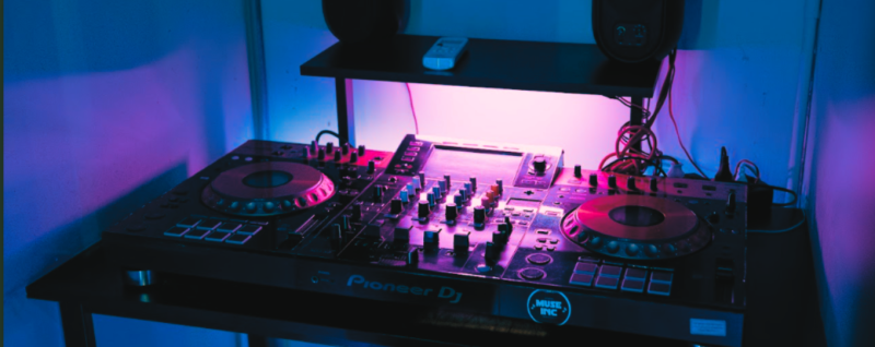 Dịch vụ cho thuê phòng tập DJ