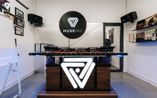 BACK TO SCHOOL - HỌC DJ TRONG MỘT MÔI TRƯỜNG CHUYÊN NGHIỆP SẼ NHƯ THẾ NÀO?